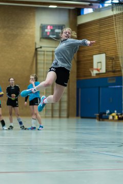 Bild 135 - A-Juniorinnen MTV Herzhorn - Bramstedter TS : Ergebnis: 32:32